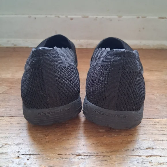 Skechers Black Loafers Slip-Ons - Picture 5 of 6